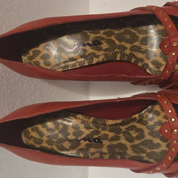 SOLD - Picture 3 of 6